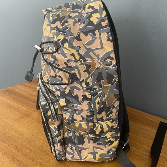 Tod's Italy Tech Zaine Easy Lacci Nylon Graphic Backpack, XDMMDDGT3L0JWJ987N - Picture 2 of 11